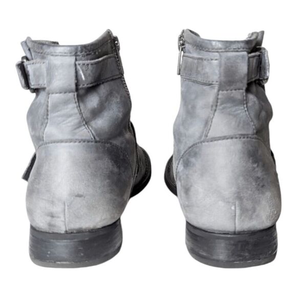 BORN Regis Grey Distressed  Leather Ankle Boot Size 10 - Picture 5 of 10